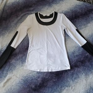 Gottex white and black exercise top